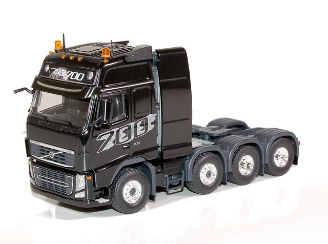 Volvo FH Globetrotter XL 8x4 Tekno 1 50