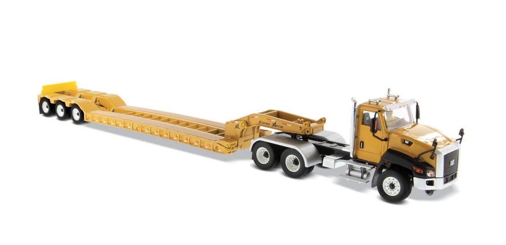 Cat CT660 Day Cab + Tieflader XL120 HDG Diecast Master 85503c Masstab 1/50 