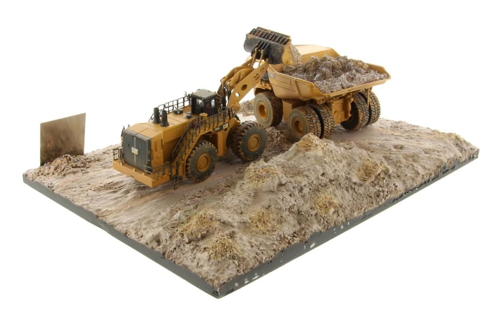 Diorama Cat 797 + Cat 994k Diecast Masters 85762 Masstab 1/125 