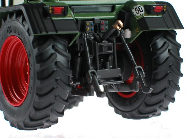 Fendt Favorit 514 c Weise Toys 1001 Masstab 1/32 