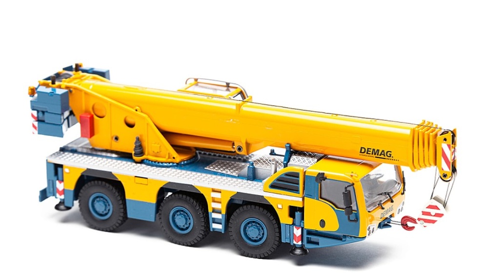 Mobilkran Demag AC 55-3 Conrad Modelle Masstab 1/50 