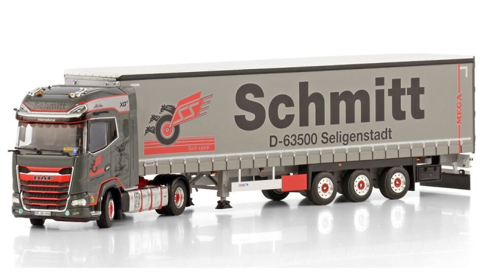 Modell Lkw DAF XG+ 4x2 + 3-Achs-Anhänger Schmitt Wsi Models 01-4370 Masstab 1/50 