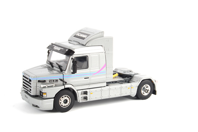 Scania T113/T143 Streamline 4x2, Wsi Models 13-1011 Maß­stab 1/50 