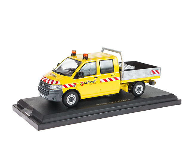 Volkswagen Transporter Granvia NZG 888/02 Masstab 1/50 