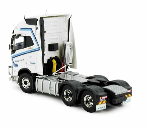 Volvo FH04 Globetrotter XL 6x2 Lilydale Tekno 82969 im Maßstab 1:50 