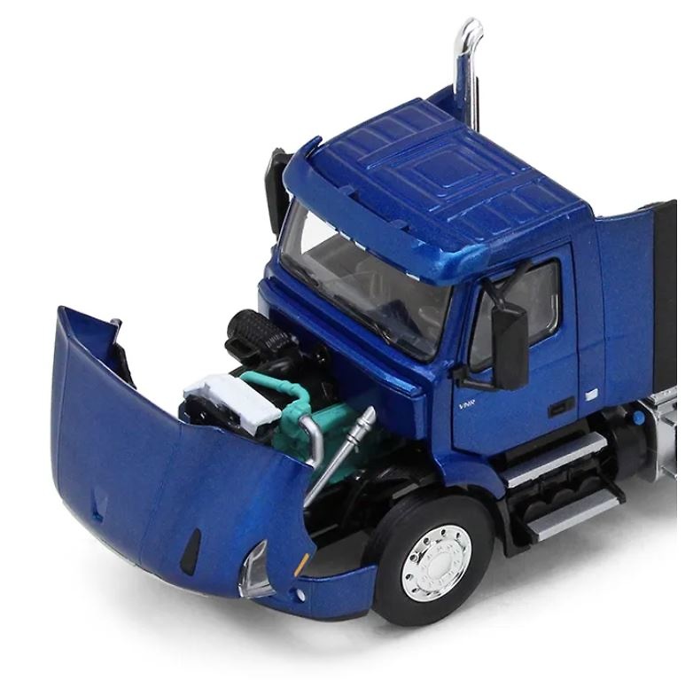 Volvo VNR 300 Sleeper Cab First Gear 3364 Masstab 1/50 