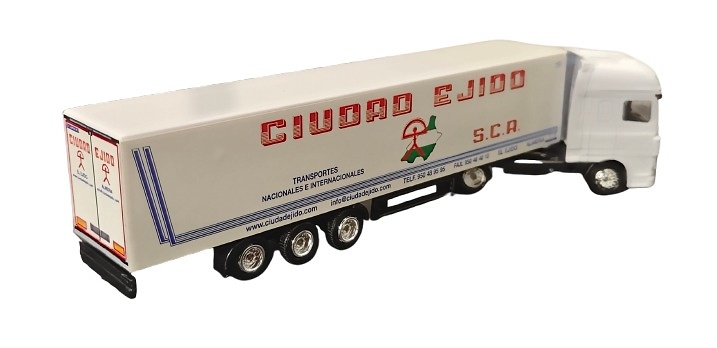 Daf XF truck + closed box, Ciudad Ejido in 1/87th scale (without rear-view mirrors) 