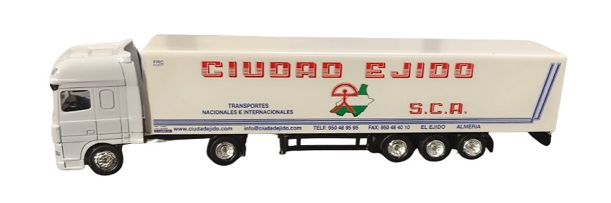 Daf XF truck + closed box, Ciudad Ejido in 1/87th scale (without rear-view mirrors) 