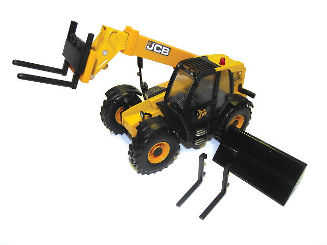 JCB 550-80 Loadall Britains 42872 scale 1/32 