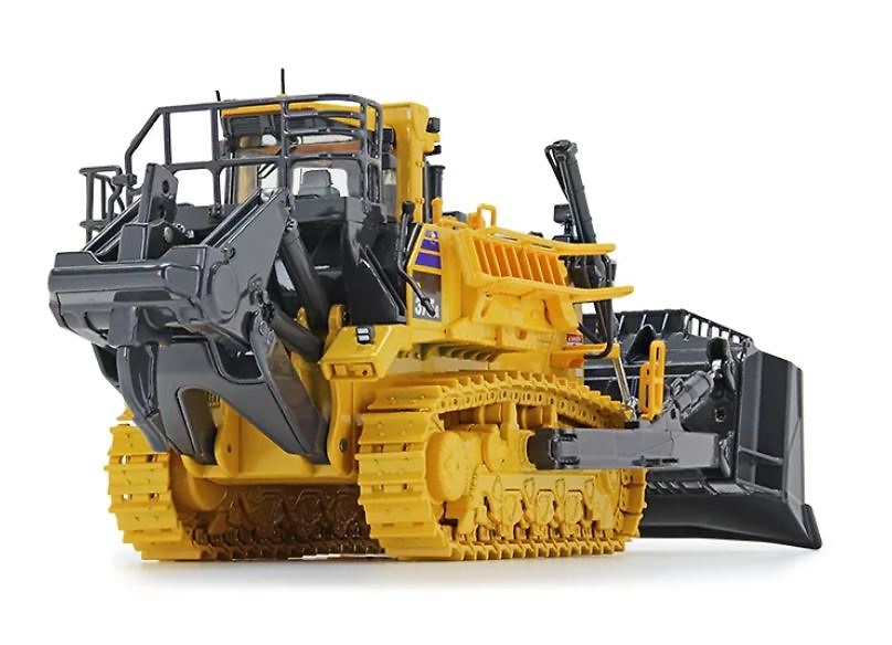 Komatsu D375A-8 Dozer First Gear 3426 scale 1/50 