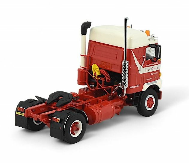 Mack F700 Hoog Dak 4x2 Doorn, van Tekno 83804 in 1/50 scale 