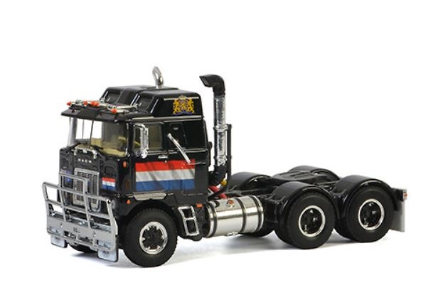 Mack F700 Wsi Models 2079 escala 1/50 