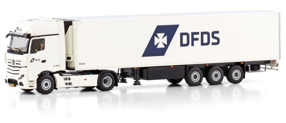 Mercedes Benz Actros MP5 Giga Space 4x2 reefer trailer DFDS Wsi Models 01-4546 scale 1/50 