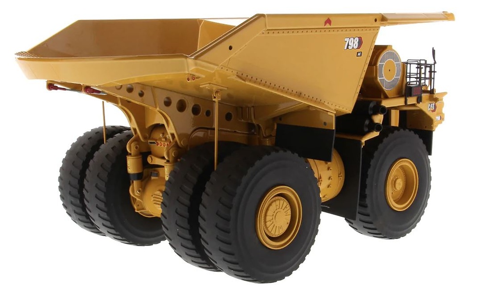 Scale model Caterpillar Cat 798AC Mining Truck Diecast Masters 85671 scale 1/50 