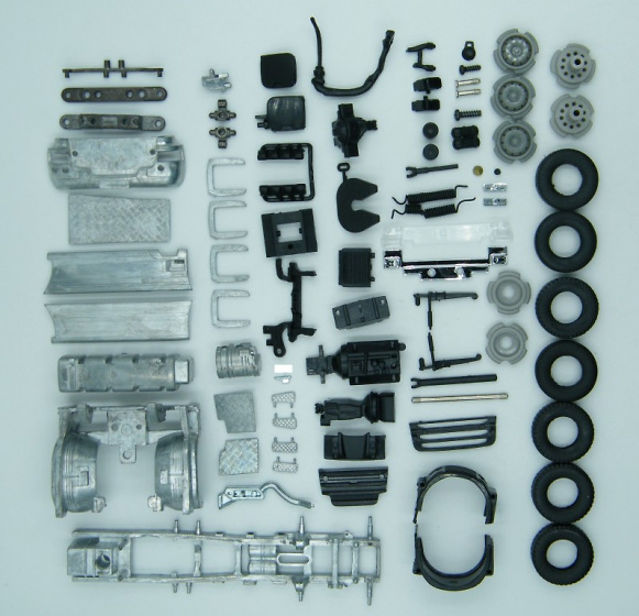 Scania R6 Topline Streamline 4x2 chassis kit Tekno 78800 scale 1/50 