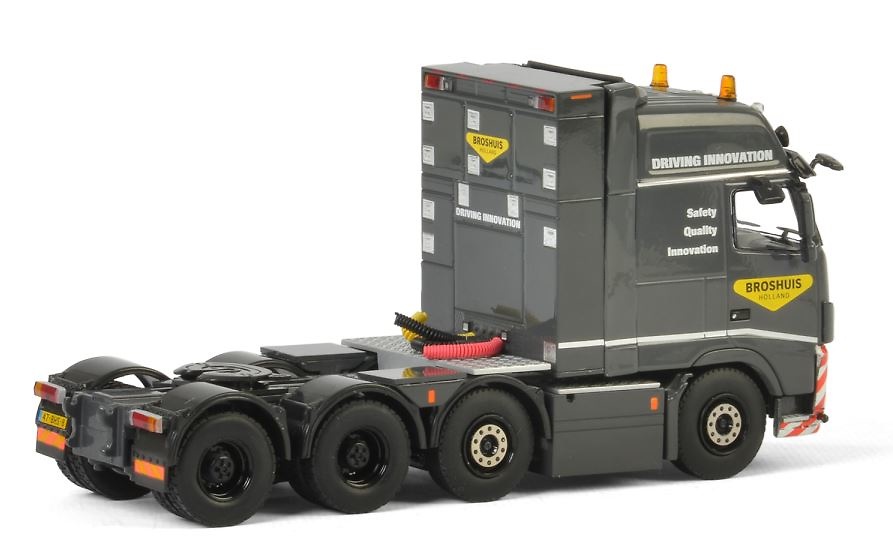 Volvo Fh3 Globetrotter XXL Broshuis Wsi Models scale 1/50 