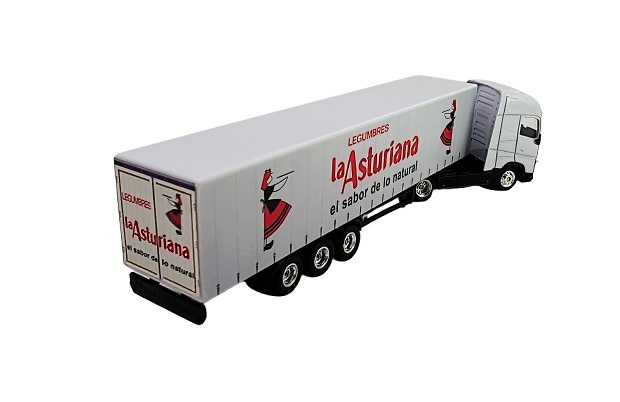 Volvo truck + closed box, La Asturiana in 1/87th scale (without rear-view mirrors) 