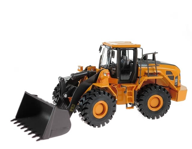 Wheel loader Volvo L105 Motorart 300033 scale 1/50 