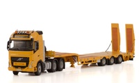 Volvo FH5 Globetrotter  + Semi Low Loader With Ramps  Wsi Models 04-2207 scale 1/50