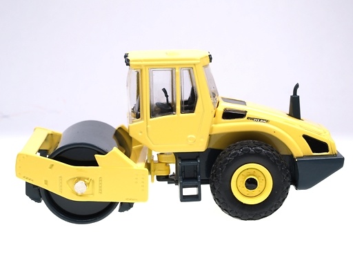 BOMAG BW 213 DH 4 Compactadora Ruedas Bomag 1/50 